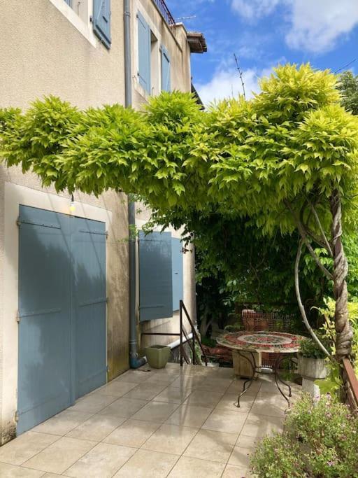 Le Tapis Vert - Loft Avec Jardin Auch Exteriér fotografie